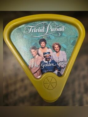 TRIVIAL PUrSUIT - GOLDEN GIRLS EDITION